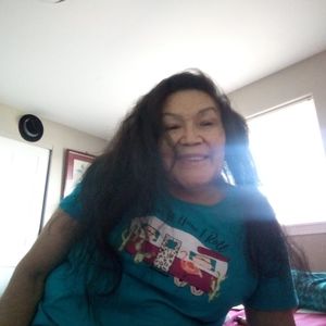 Meet your Posher, Camellia